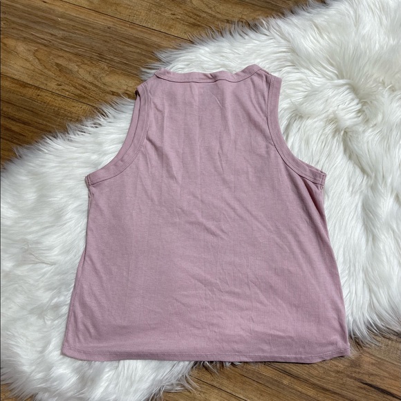 Champion Ribbed Tank Top - Picture 3 of 3